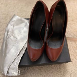 Giuseppe Zanotti pumps!